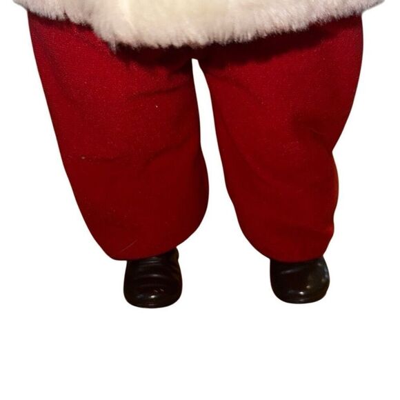 Vintage 1984 Coca Cola Santa Stuffed Plush Doll w/ Brown Boots - Picture 10 of 10